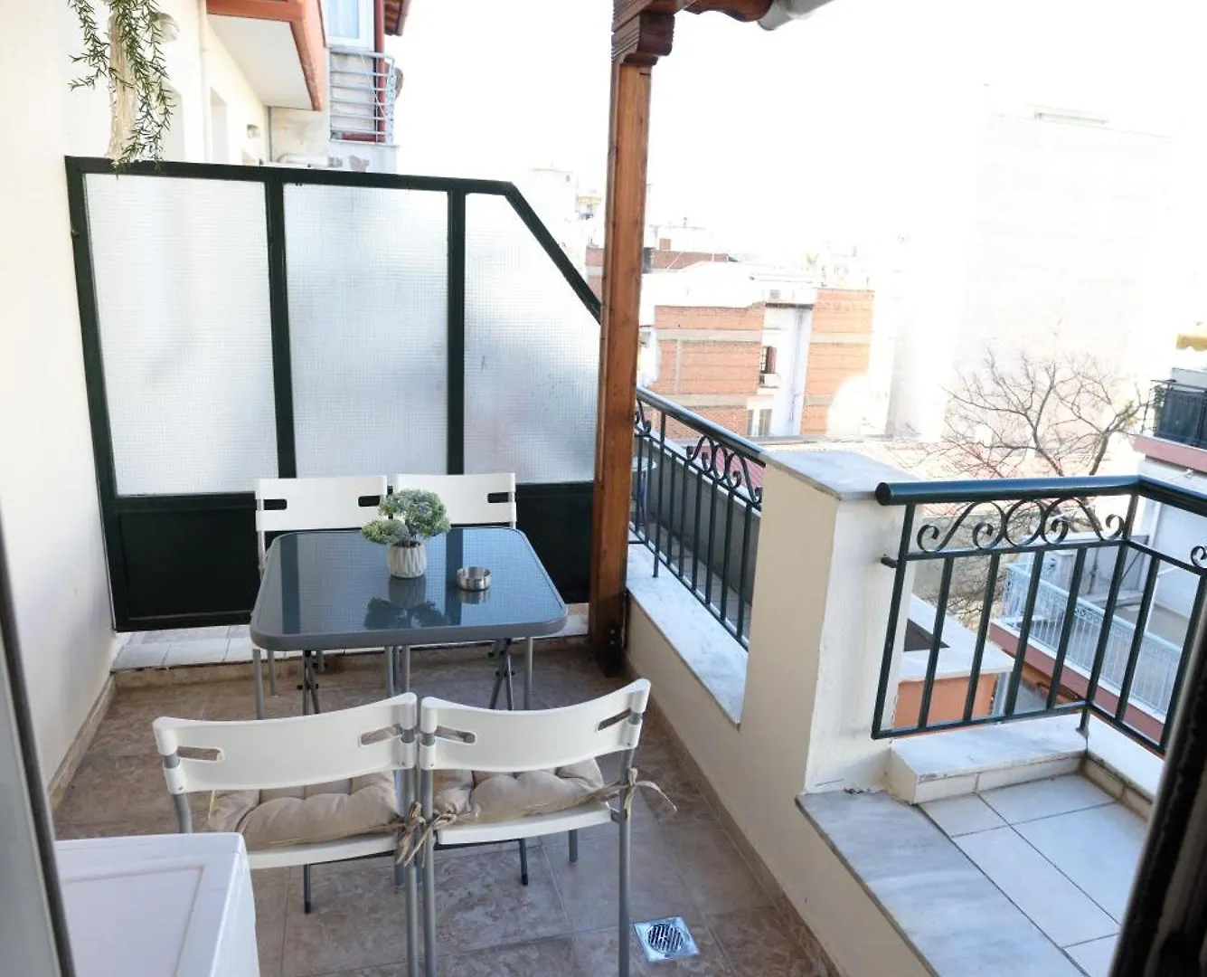 2Downtown.Dandelion Apartment Thessaloniki 0*,